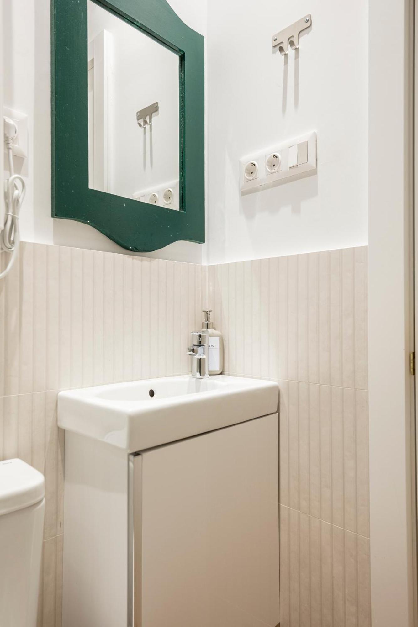 Confortable 2H Y 1B Delicias-Madrid Rio Dış mekan fotoğraf